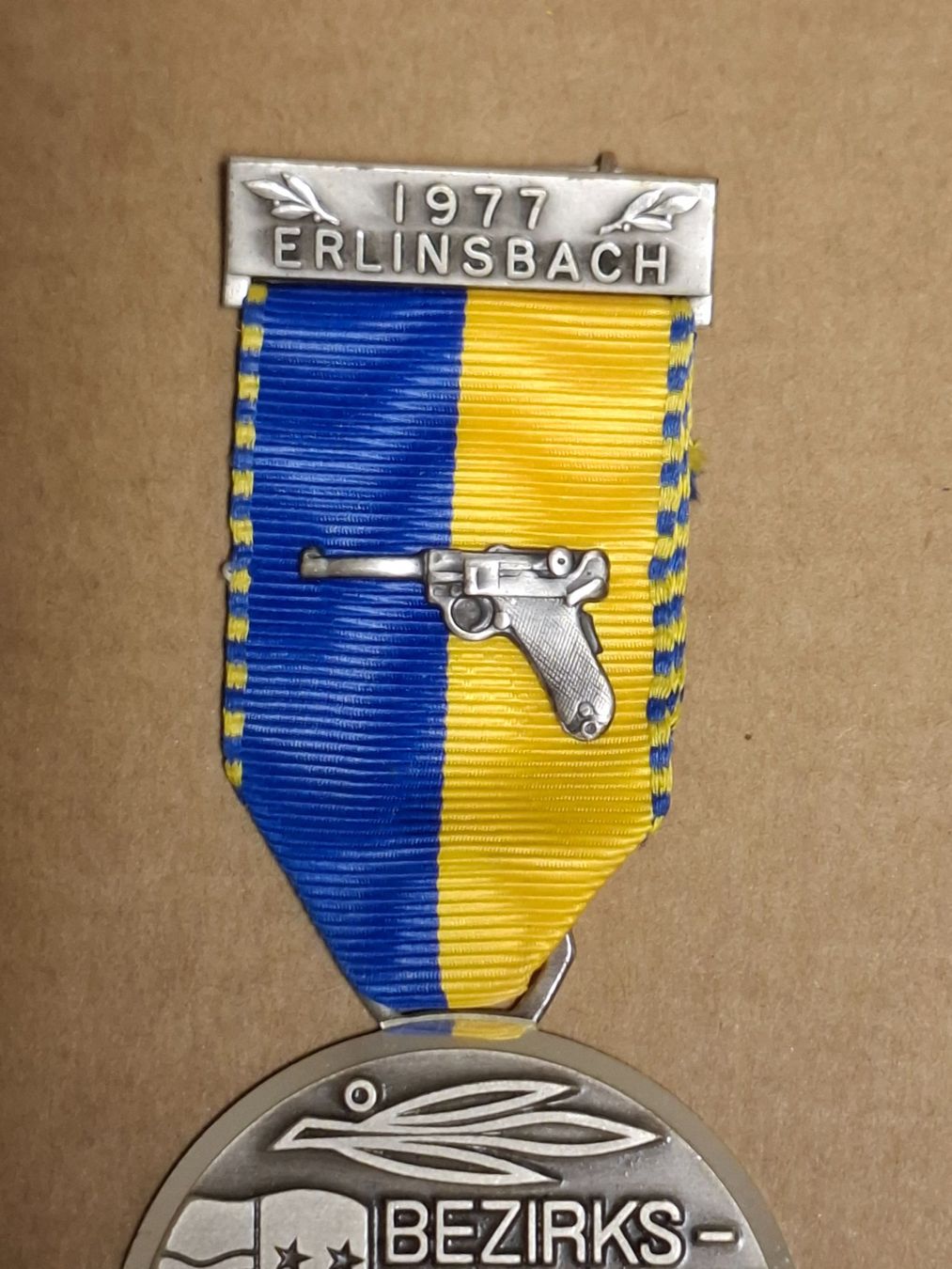 Medaillen: Erlenbach 1977 (D514) – Gebraucht aus Schwanden GL von Suvorov 2