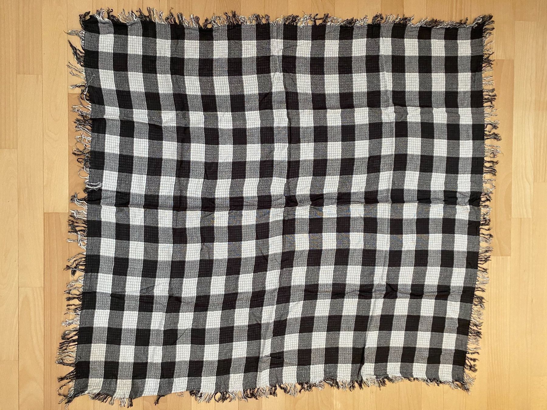 Foulard & Sciarpe: Zweiseitiger Schalm – Usato da Zürich venduto da nadyasuv