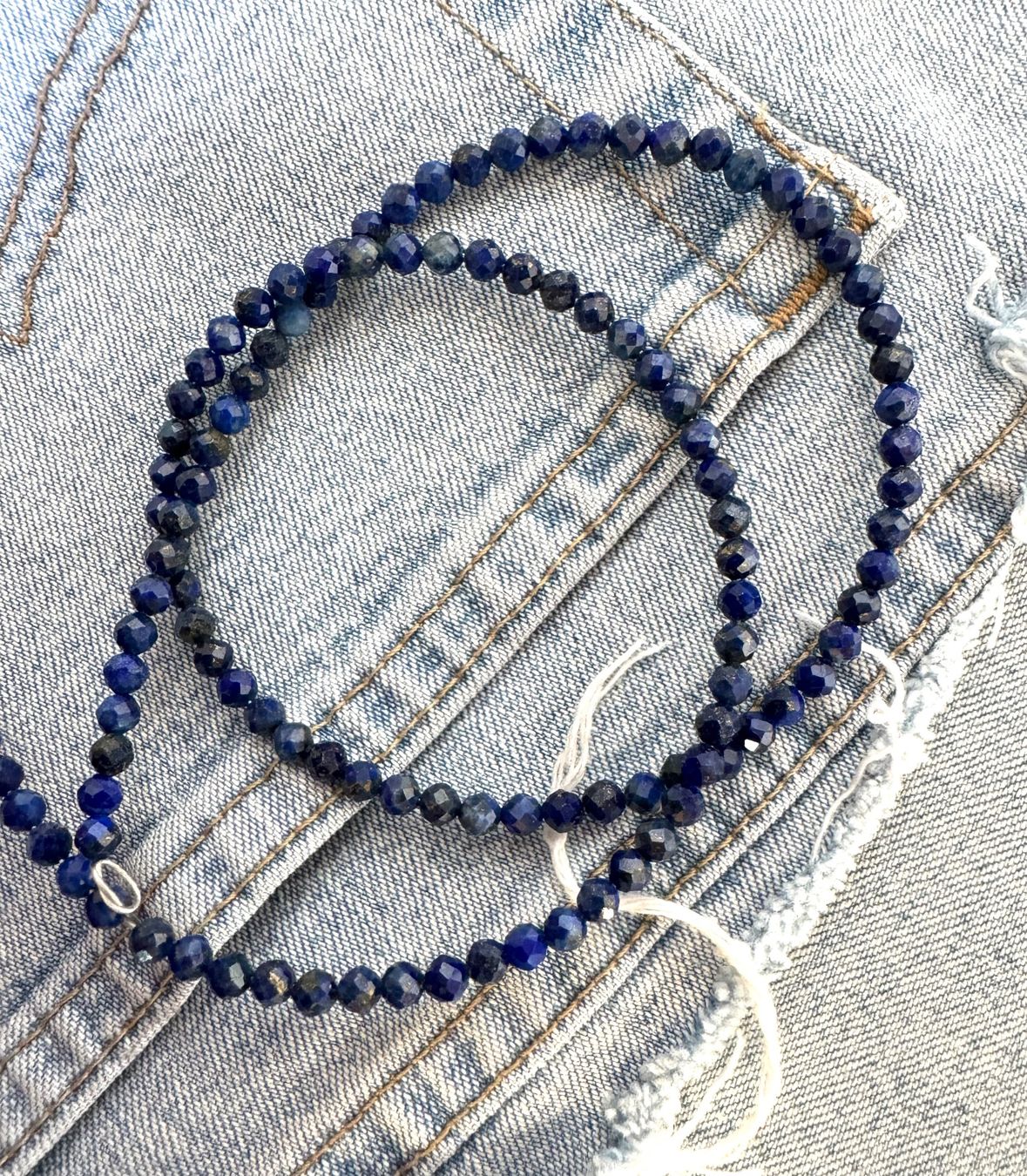 Catenine: Lapis Lazuli  facettiert  Strang    3.5mm      auf Flexdraht – Nuovo e nell'imballaggio originale da Leuggern venduto da gemshow 5