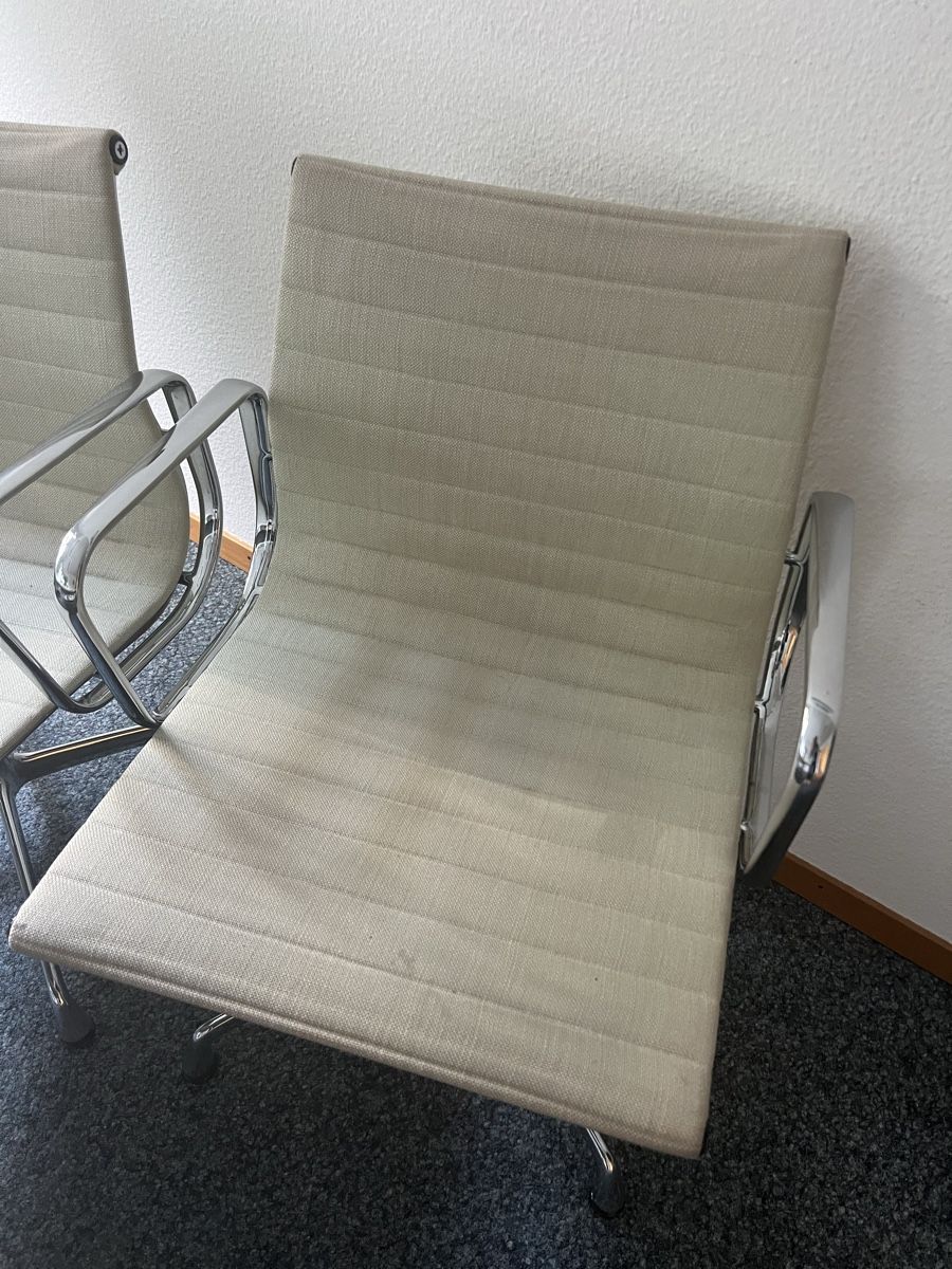 Vitra Sedie: Vitra EA 107 // 4 Stühle – Usato da Oberrieden venduto da wisnight 4