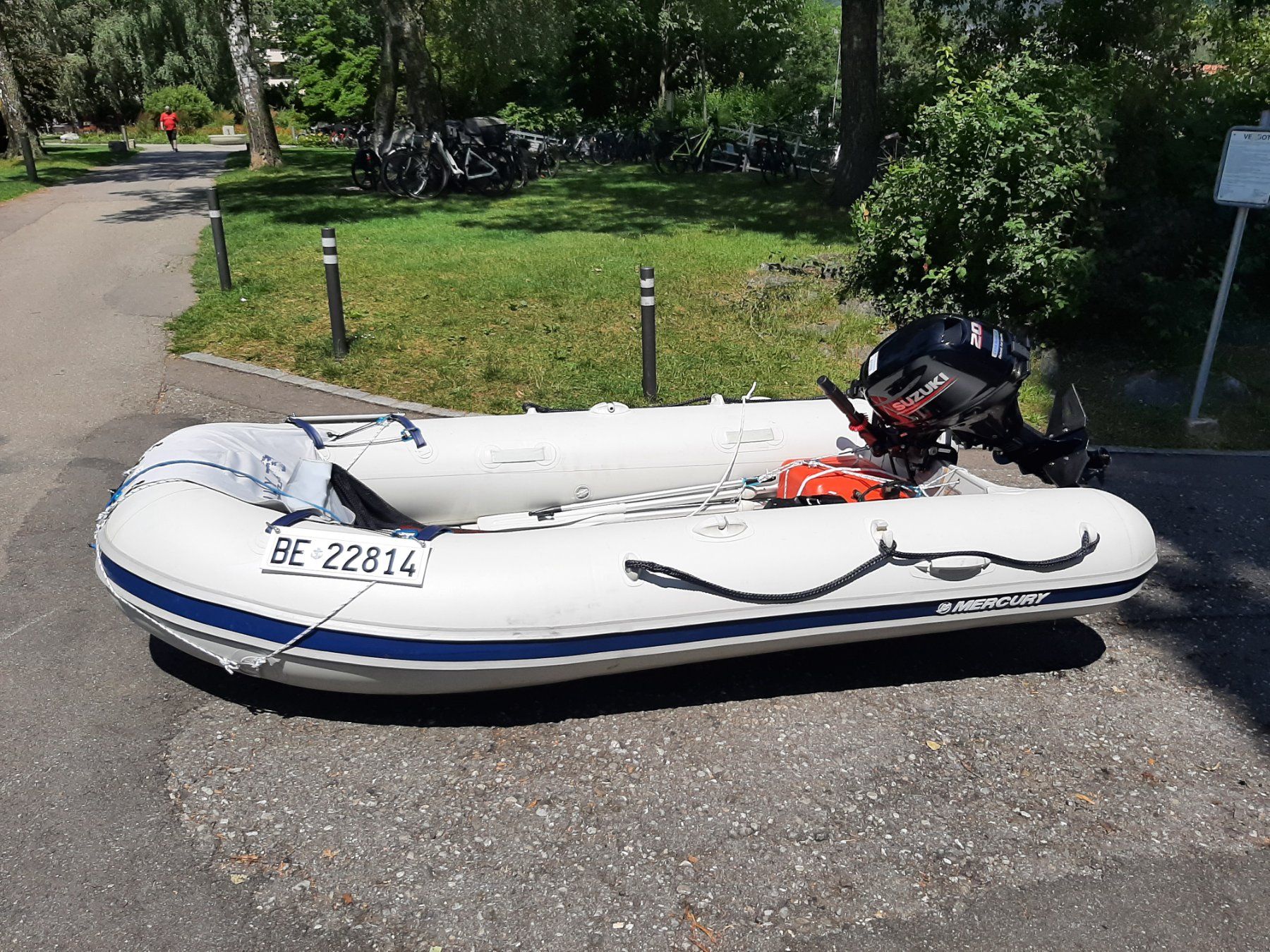 Mercury Barche: Boot Motorboot Schlauchboot Mercury Suzuki 20 PS – Usato da Uetendorf venduto da jumaijumai 1