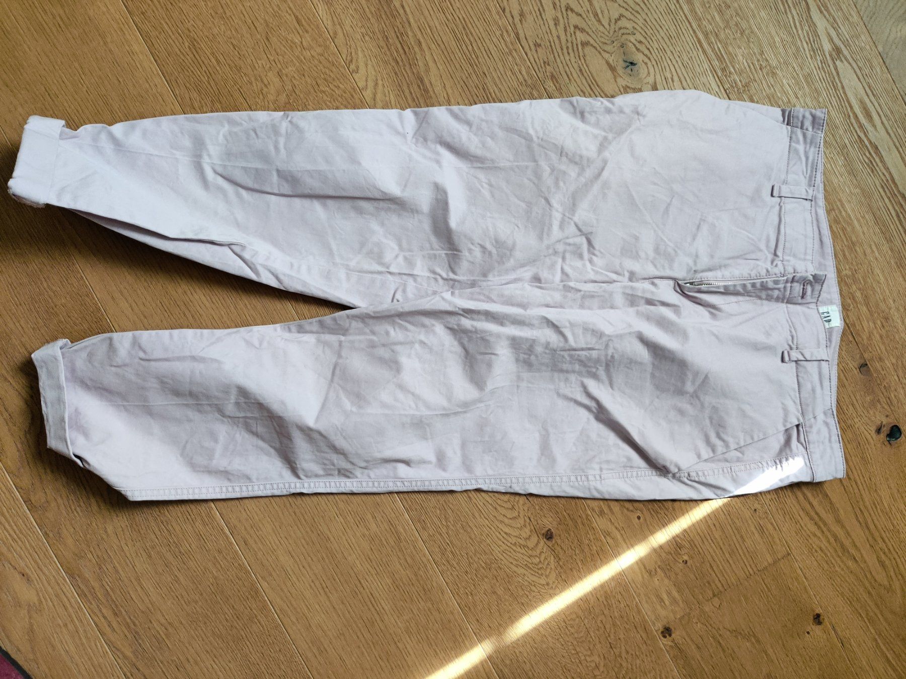 Gap Hosen: Gap Frauen chino Gr.US8 rosa – Gebraucht aus Ostermundigen von Louhdezd
