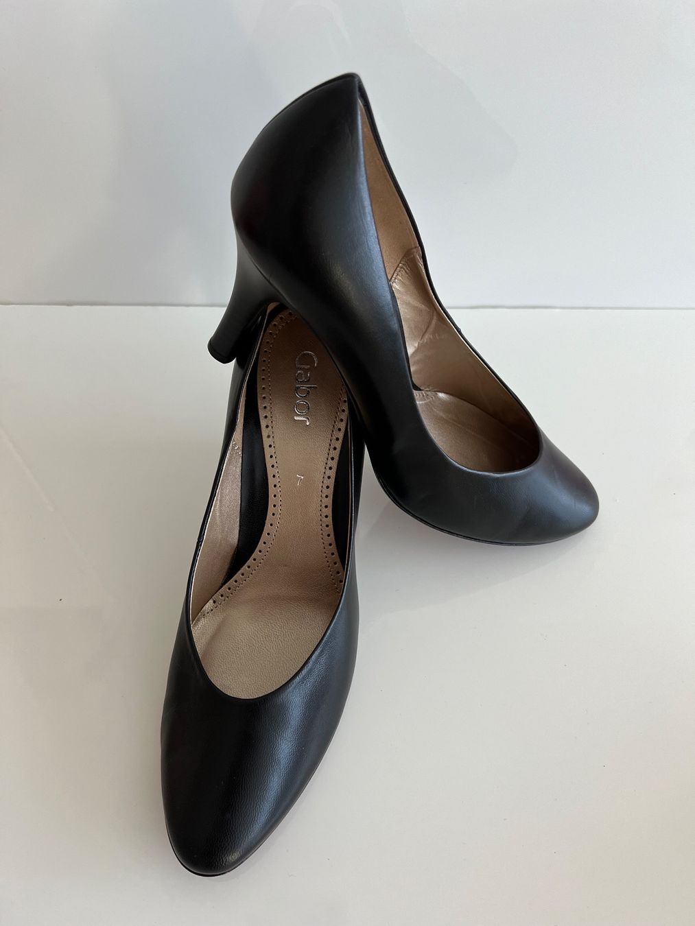 Gabor Damenschuhe: Eleganter Gabor Lederschuhe Pumps Gr. 7 – Neu (gemäss Beschreibung) aus Zollikerberg von car_g26r