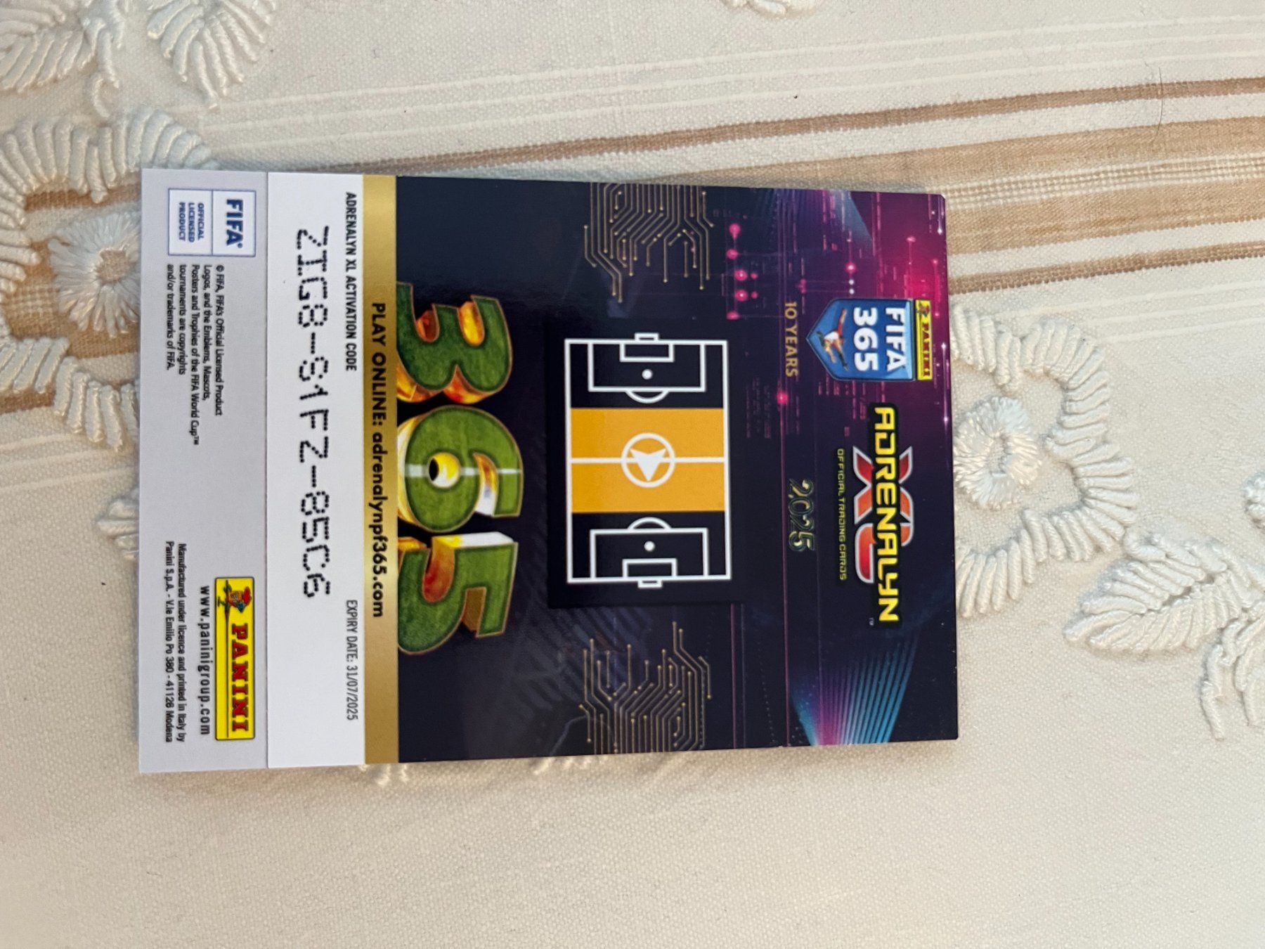 Panini Carte collezionabili: FIFA 365 Hofmann – Nuovo (secondo la descrizione) da Winterthur venduto da fla_hwg8 1