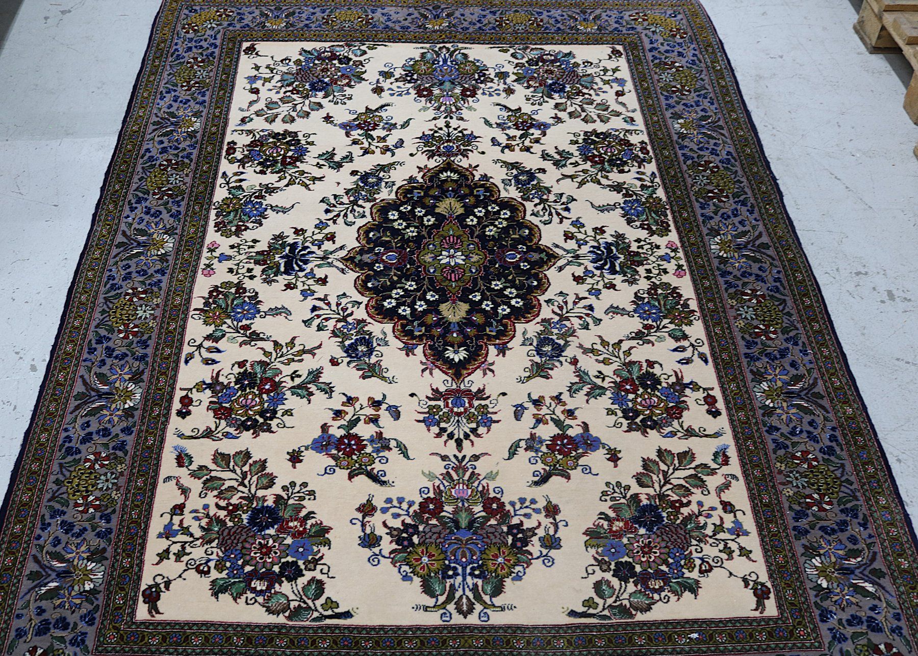 Tappeti: Teppich mehrfarbig blau/grau – Usato da Volketswil venduto da brockipfannenstil 2