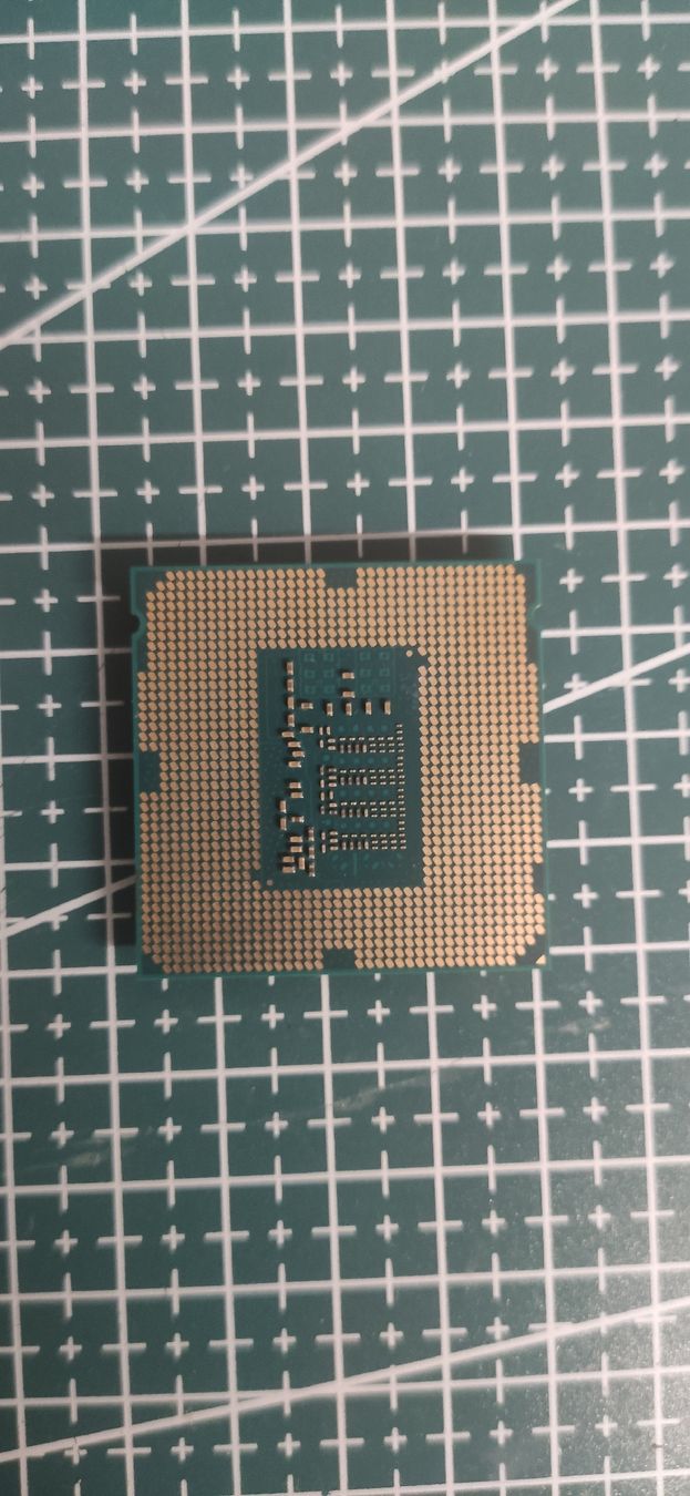 Intel Componenti elettronici: Prozzesor i5-4570 – Usato da Triesenberg venduto da MM1929 1