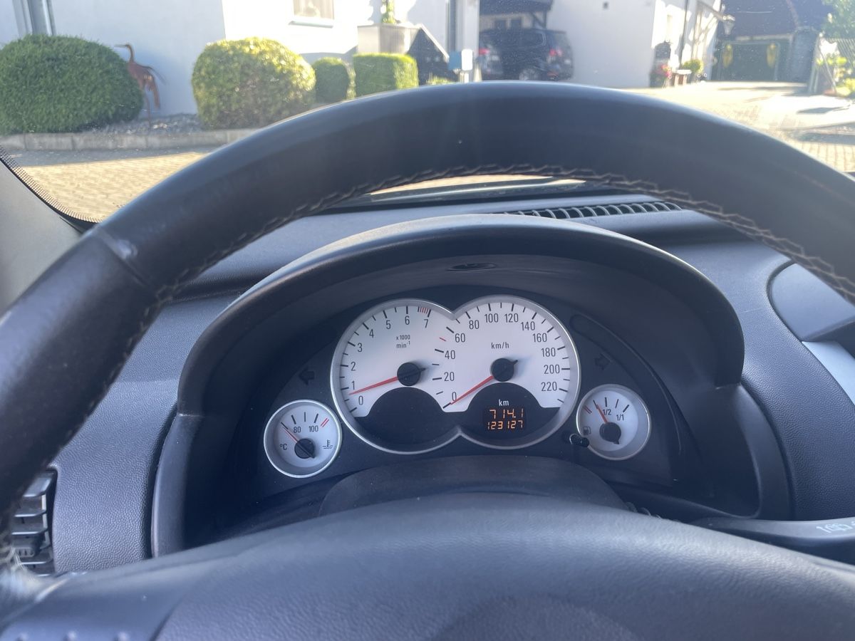Opel Automobili: Opel Corsa C 1.8 Gsi 125ps – Usato da Oberönz venduto da lev_j57j 7