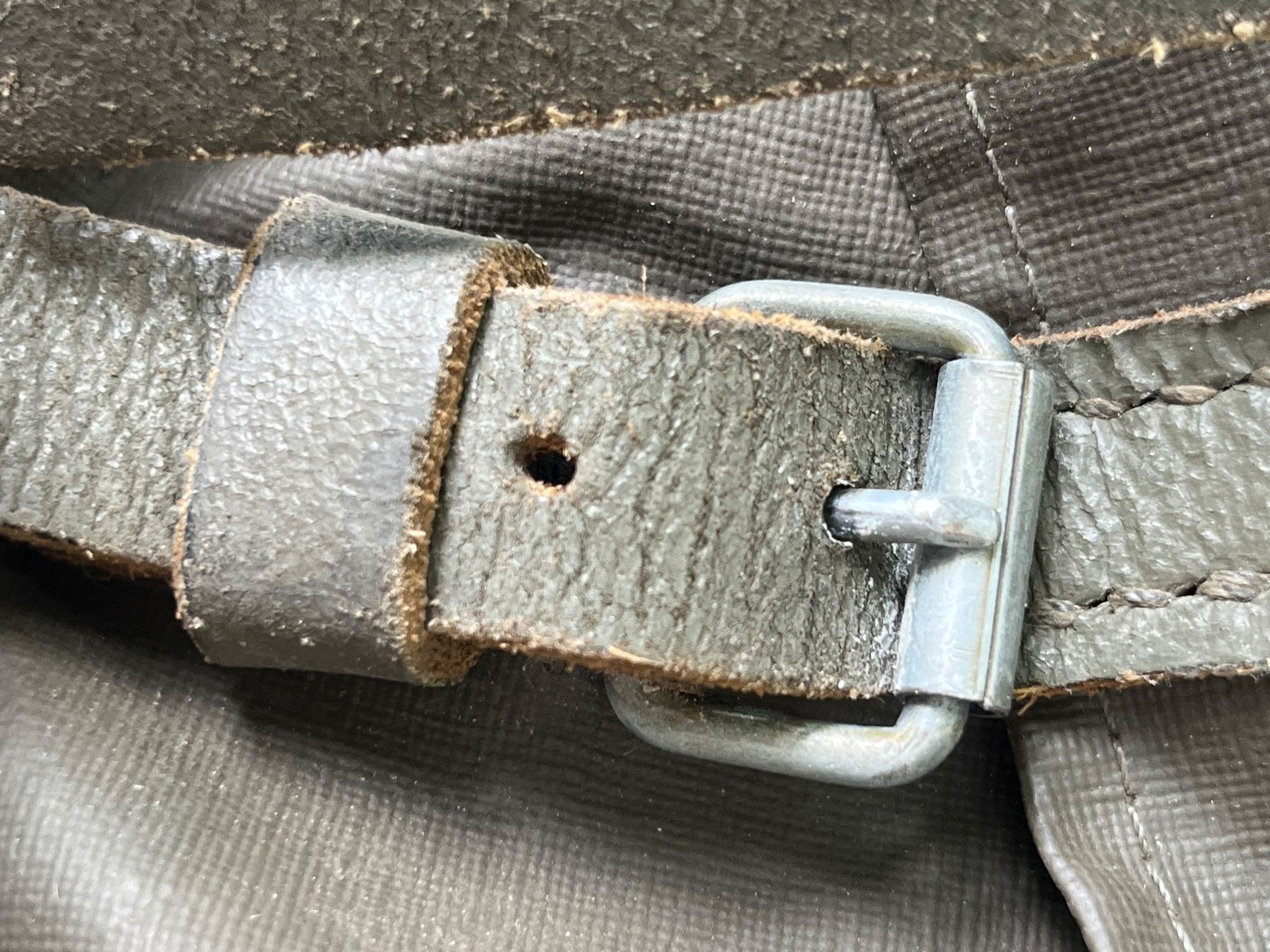 Schweizer Armee Zaini: Schweizer Militär Rucksack, ca. 1985 – Usato da Uhwiesen venduto da cinnaj 6