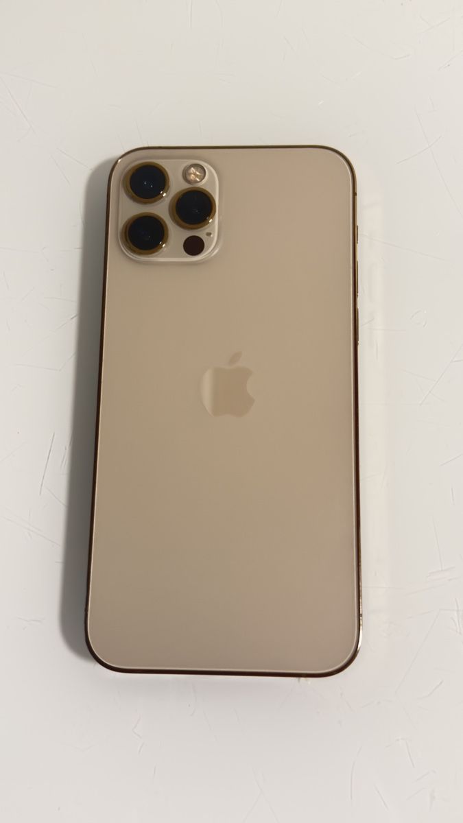Apple Portables: IPhone 12 Pro / 128 gab – D'occasion à Emmen par and_lb9r