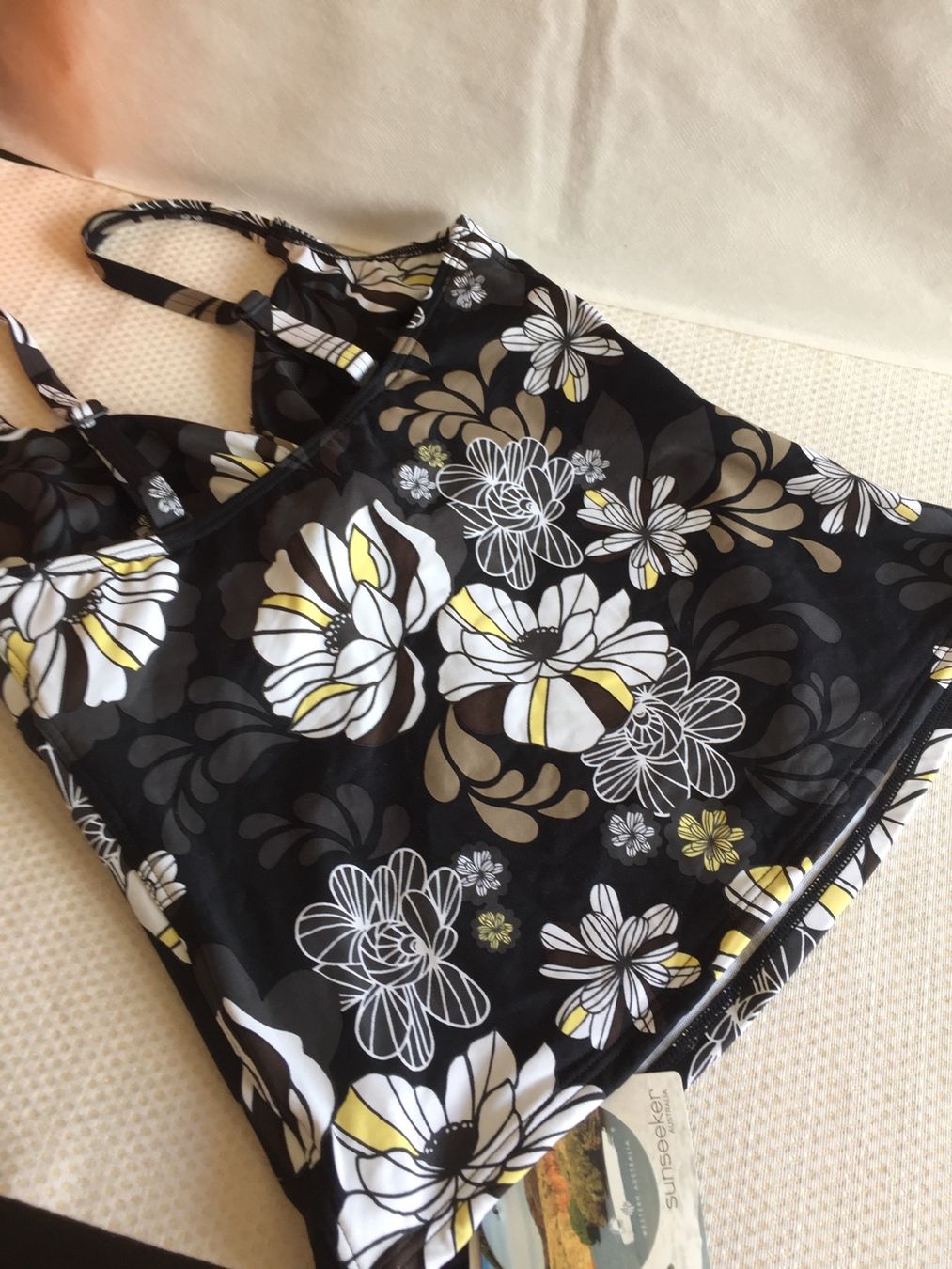 Sunseeker Costumi da bagno & Bikini: Sunseeker - Tankini - 36 - D - NEUF – Nuovo (secondo la descrizione) da Sion venduto da accroshoes 2