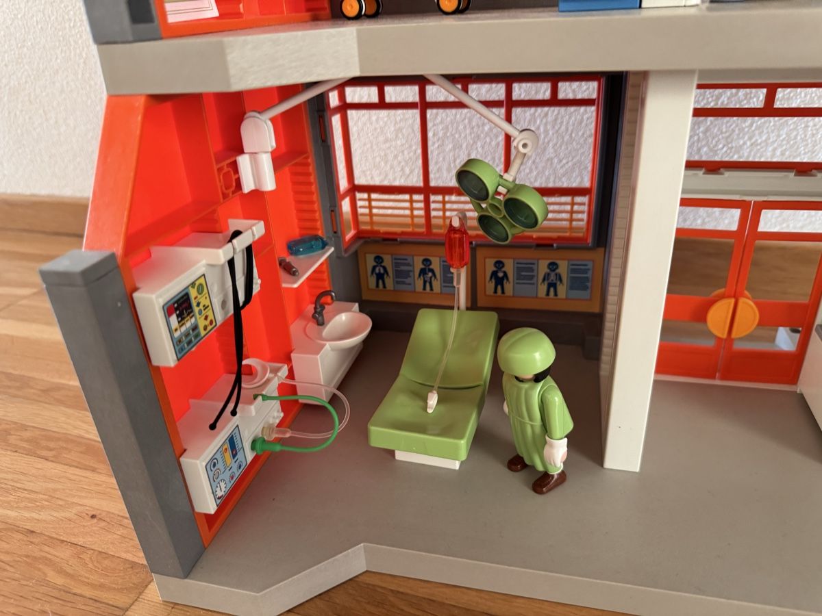 Playmobil Giocattoli: Playmobil Spital 6657 – Usato da Bonstetten venduto da Baba4000 3
