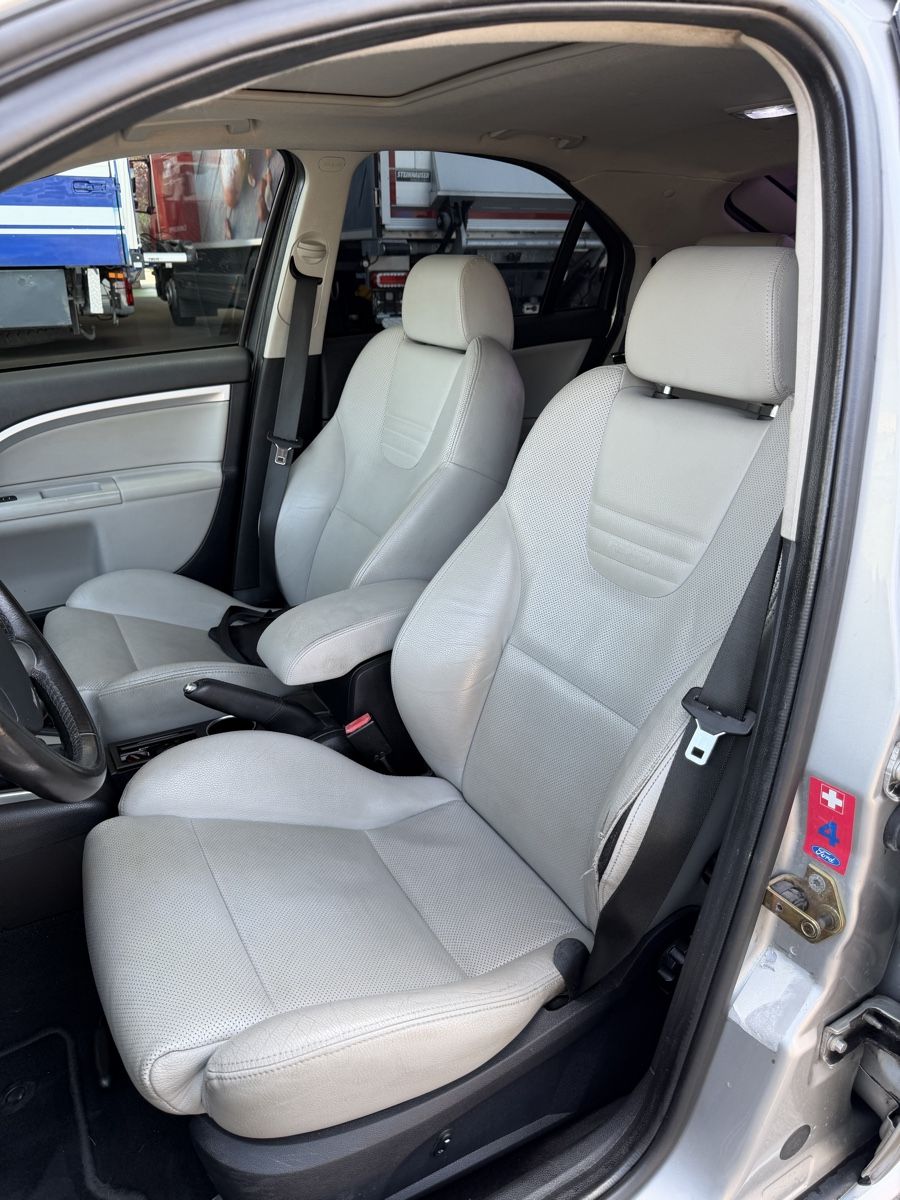 Ford Automobili: Ford Mondeo ST 220 ab MFK – Usato da Bronschhofen venduto da SezoCarsector 4