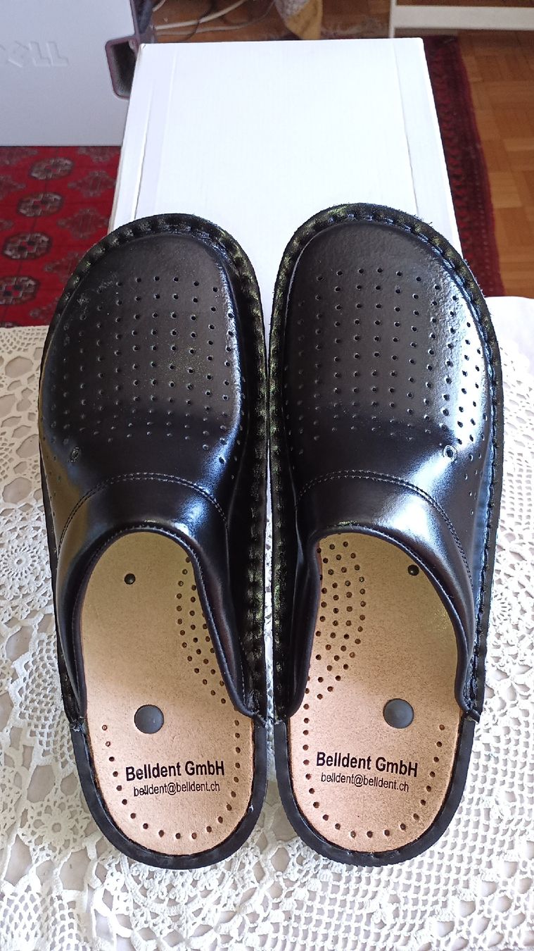 Scarpe da uomo: Gesundheitspantoletten mit Magneten – Nuovo e nell'imballaggio originale da Zürich venduto da Mitzi6