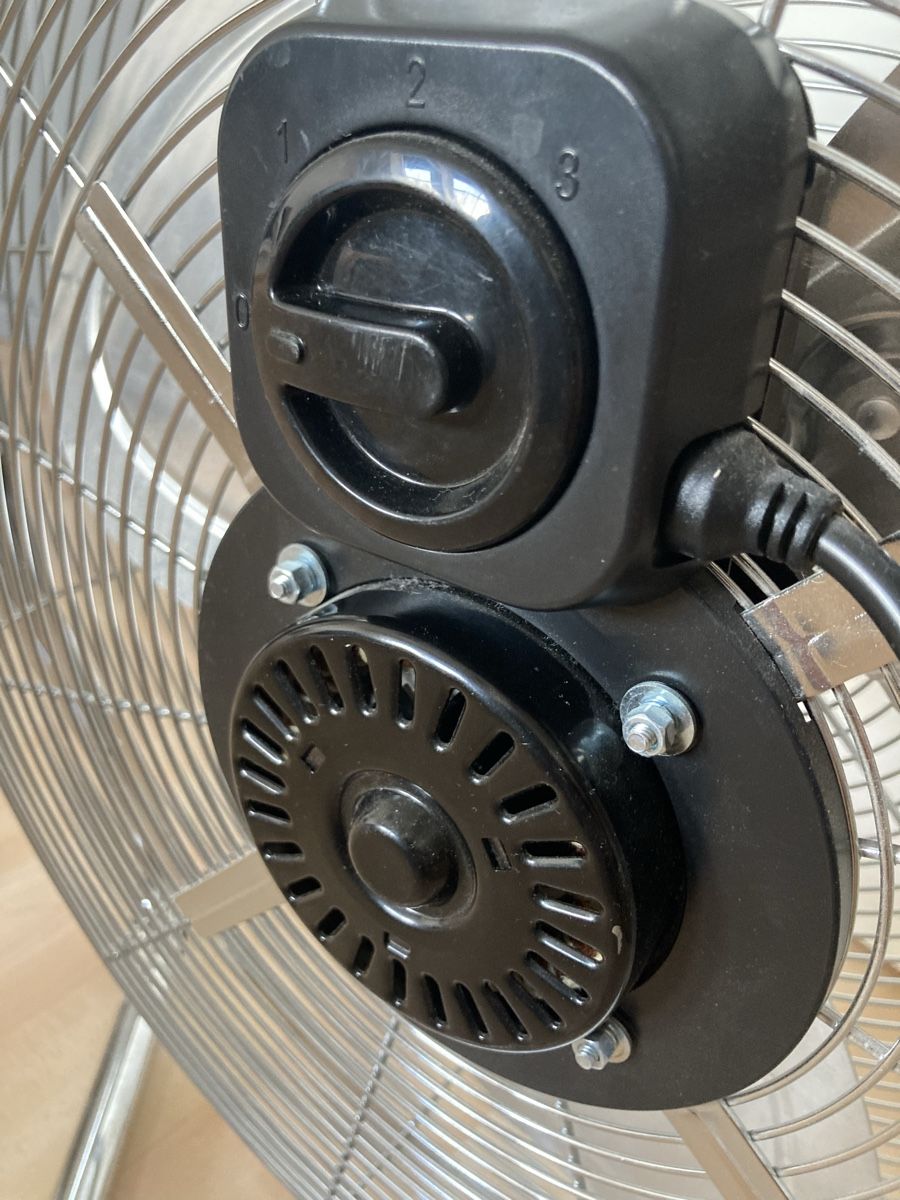 Ventilatoren: Standventilator Weber, Metallgehäuse, Durchmesser 50cm – Neu (gemäss Beschreibung) aus Turbenthal von jardiniere 2