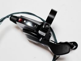 Shimano CUES SL-U4010 / 9-Gang Linkglide Schalthebel