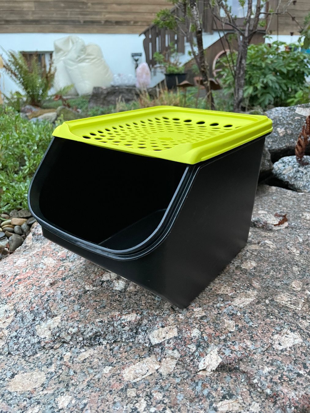 Tupperware Recipients et similaires: Tupperware Gemüsebox / onion smart – Neuf (Voir description) à Dottikon par JP_13