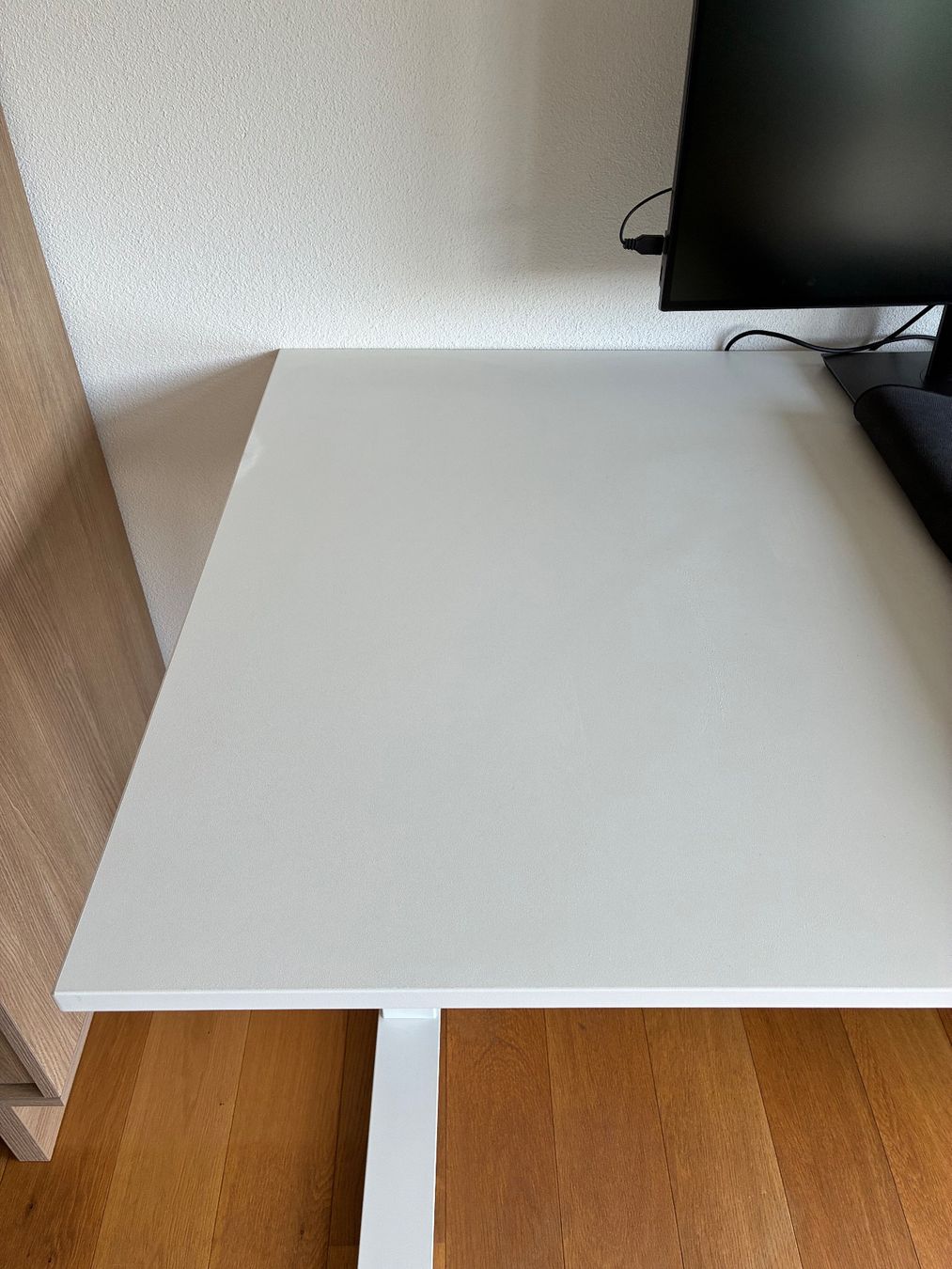 Flexcube Scrivanie: Höhenverstellbarer Schreibtisch Flexcube Profi – Usato da Stallikon venduto da KFQC 1
