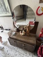 Frisierkommode Holz mit Rundspiegel