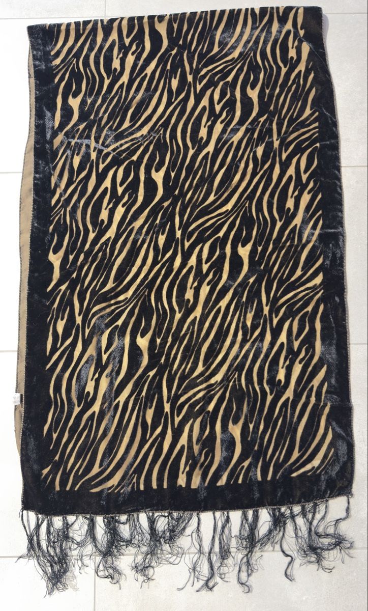 Foulard & Sciarpe: Écharpe vintage zèbre soie/viscose – Nuovo (secondo la descrizione) da Vuippens venduto da Anna_as 2