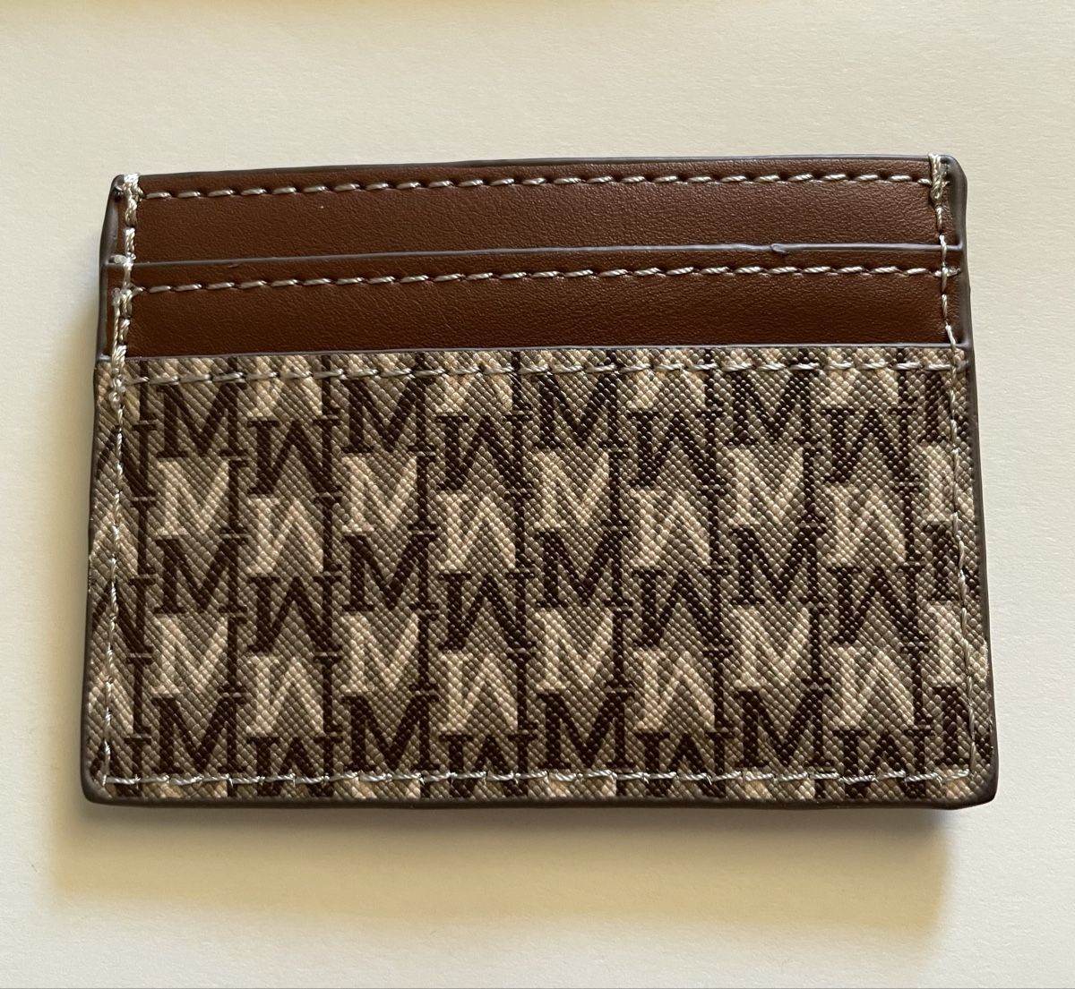 Sonstige Kleidung & Accessoires: Etui Für Visitkarten  Mango neu !  – Neu (gemäss Beschreibung) aus Frenkendorf von Pinda4402 1