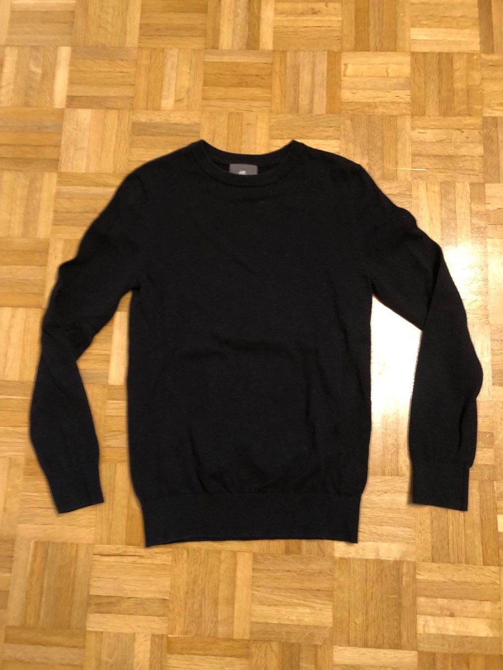 H&M Maglioni & Felpe: H&M STRICKPULLOVER MEN GRÖSSE XS – Usato da Münchenstein venduto da BasileaOutletStore