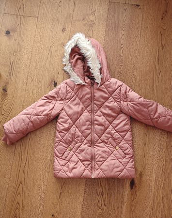 Winterjacke Grösse 116 Top Zustand- Rosa mit Kapuze!