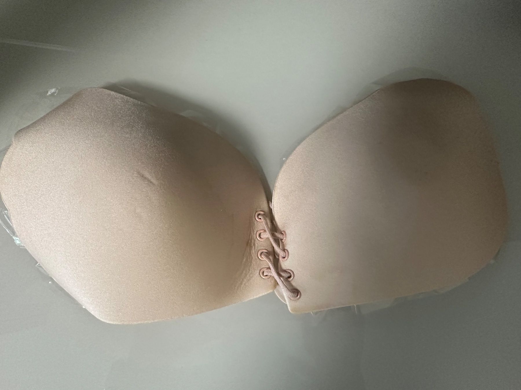 Altra biancheria intima: Klebe BH von Magic Bodyfashion, 1x gebraucht – Usato da Liestal venduto da ichjel 7