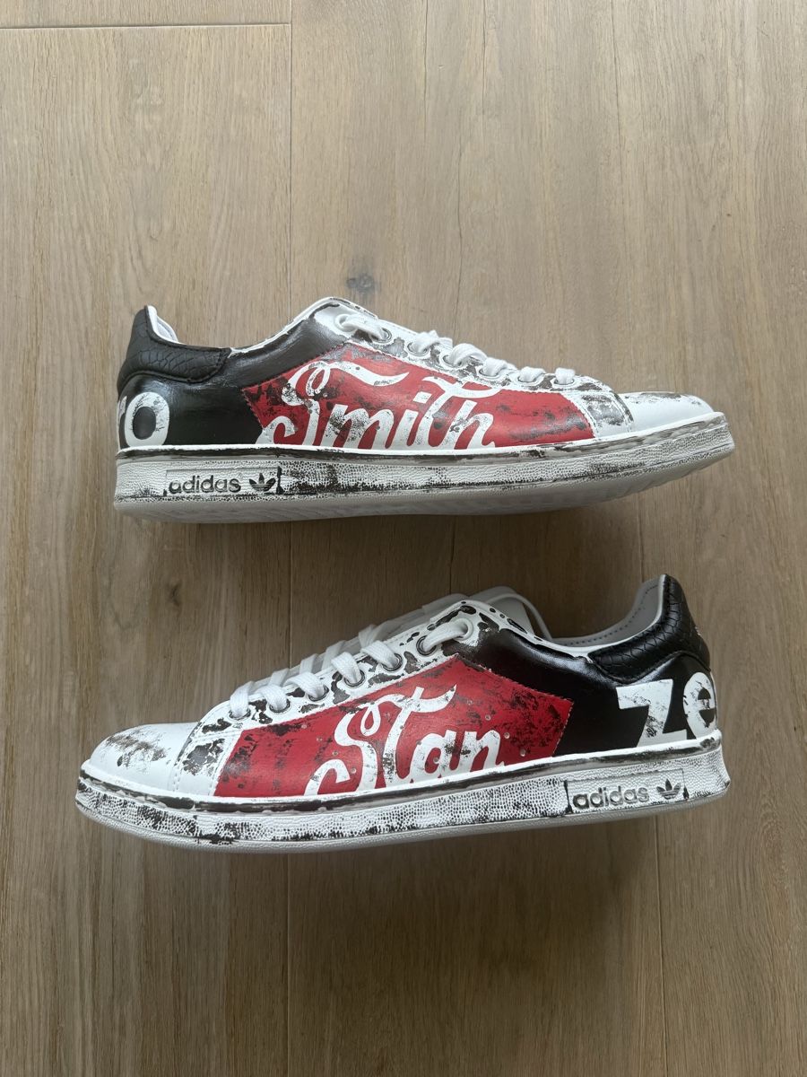 Adidas Scarpe da uomo: Adidas Stan Smith Grösse 43 custom painted (Cola Zero) - Neu – Nuovo (secondo la descrizione) da Wittinsburg venduto da borki555