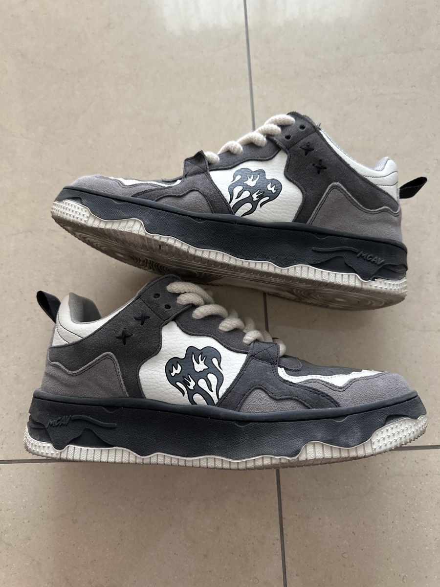 Scarpe da uomo: Stylische Sneakers Gr. 41 – Usato da Freienstein venduto da Ale_47_2 1