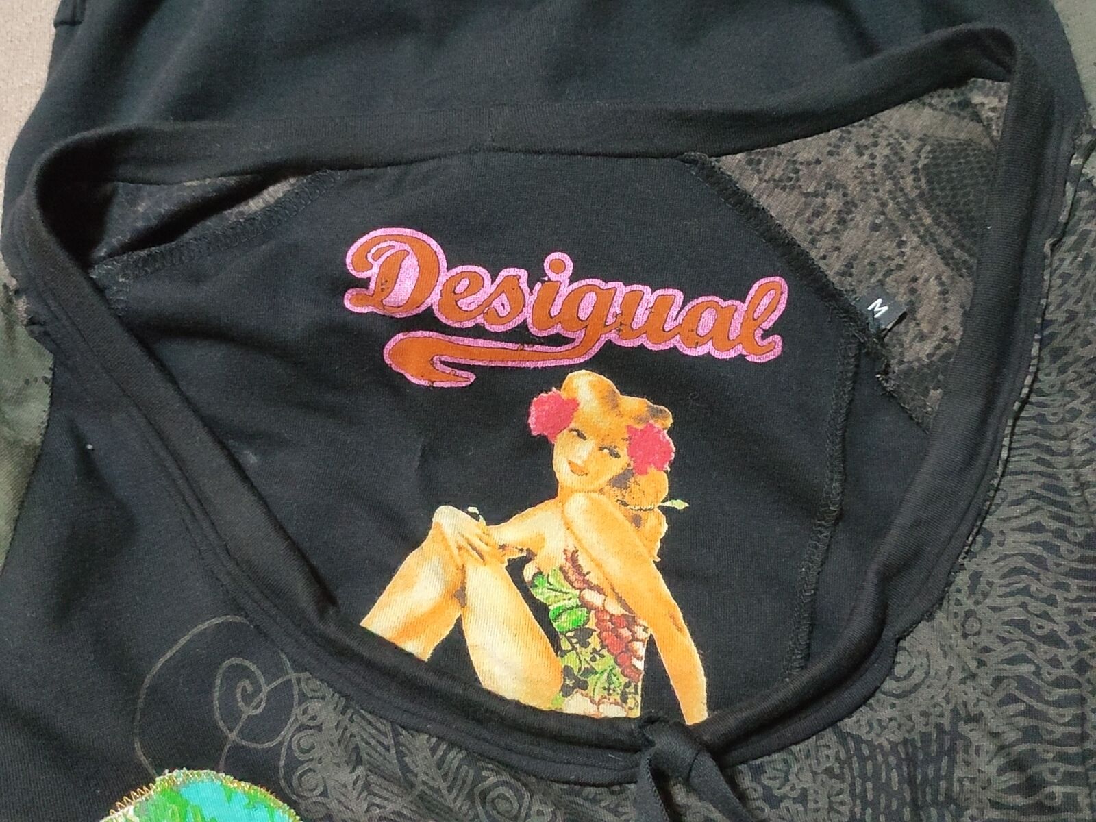 Desigual T-shirt: Desigual T-Shirt – Nuovo (secondo la descrizione) da Hochdorf venduto da Berry005 4