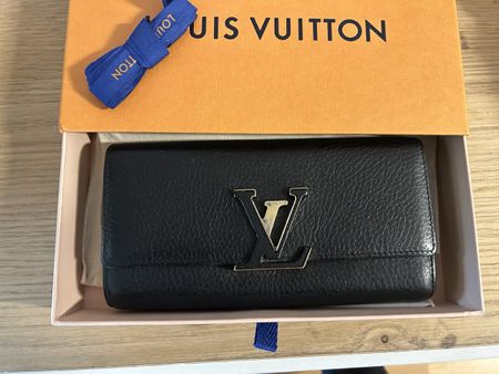 Louis Vuitton porte-monnaie 