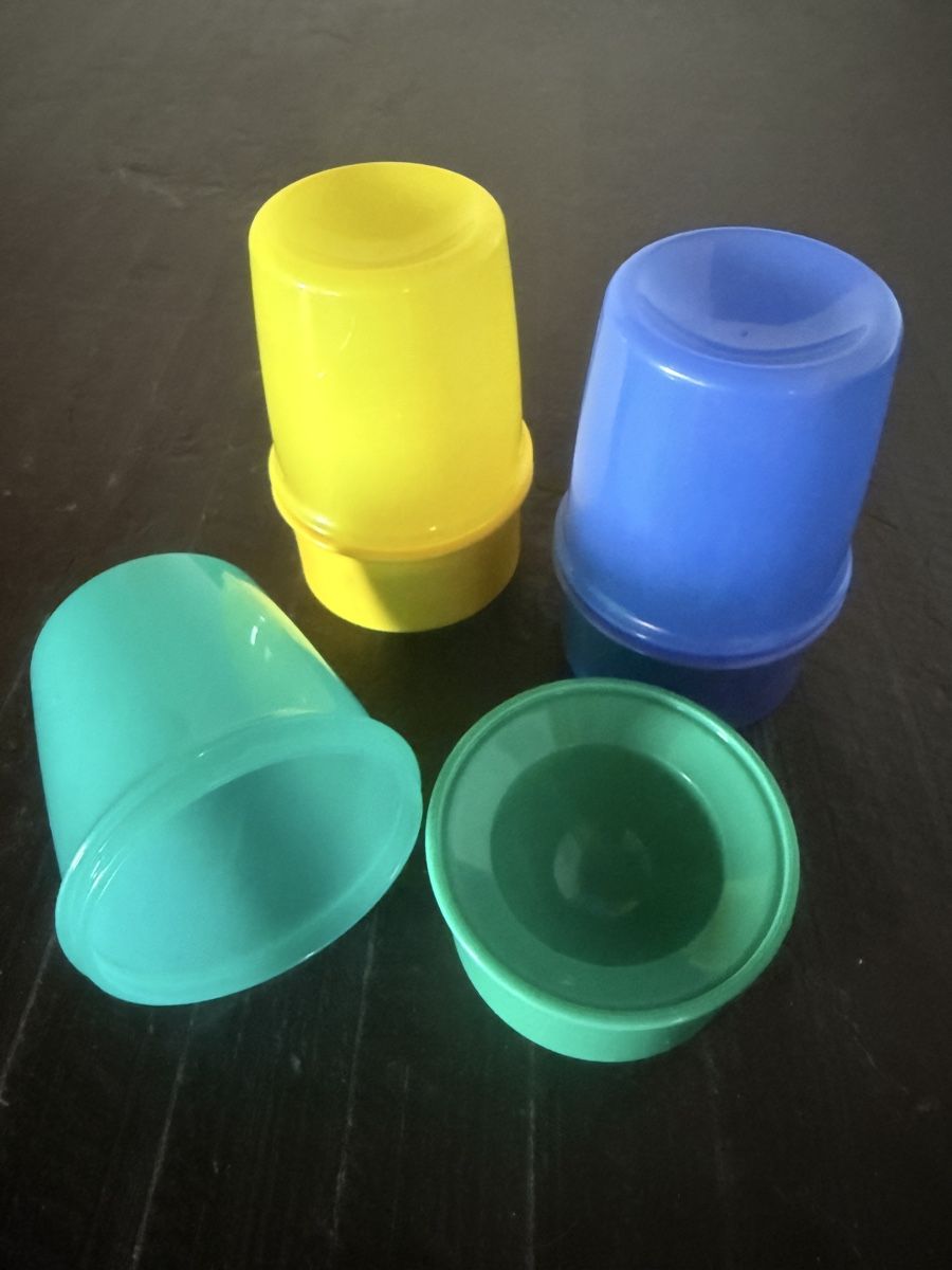 Sonstiges Geschirr: Tupperware Eierbecher – Neu (gemäss Beschreibung) aus Flumserberg Saxli von delfinli67