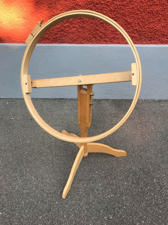 Stickrahmenständer Aus Buchenholz - Größenverstellbar & Drehbar Für Alle Stickrahmen