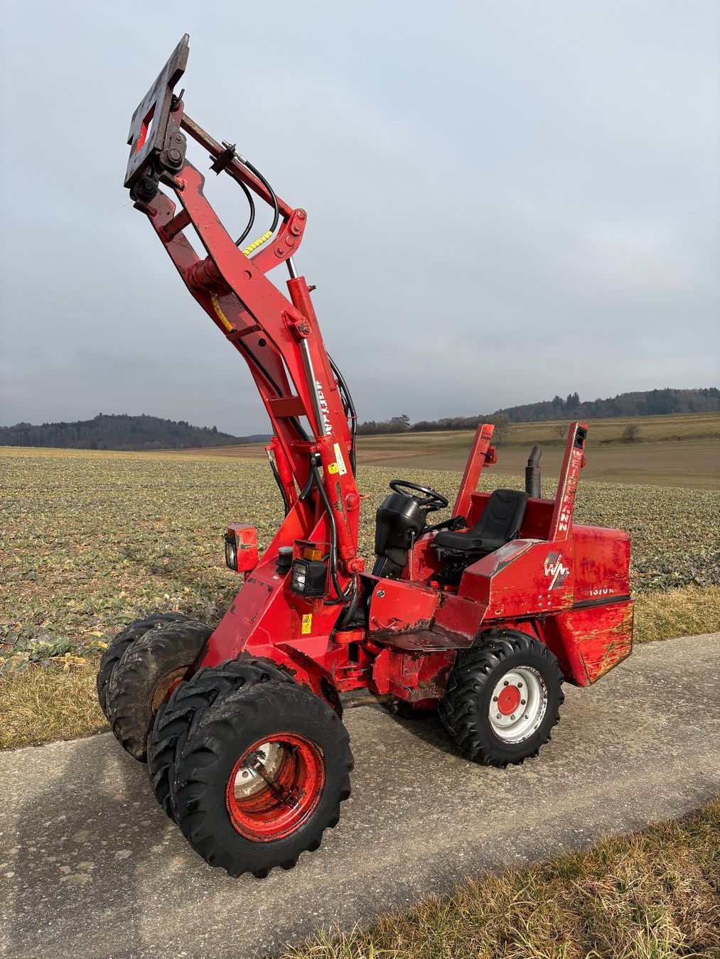 Weidemann Caricatori: Valet de ferme, Chargeuse Weidemann 1370 – Usato da Bioley-Magnoux venduto da Salvo25