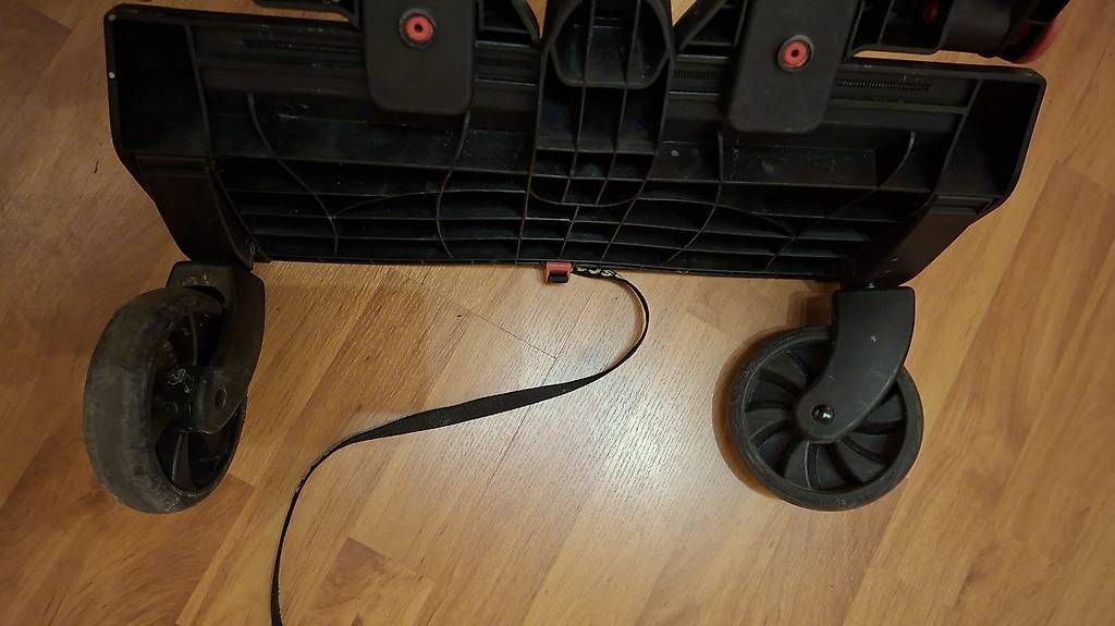 Accessoires pour poussettes: Lascal Buggy Board mit Sitz – D'occasion à Dürrenäsch par nor_zyz7 2