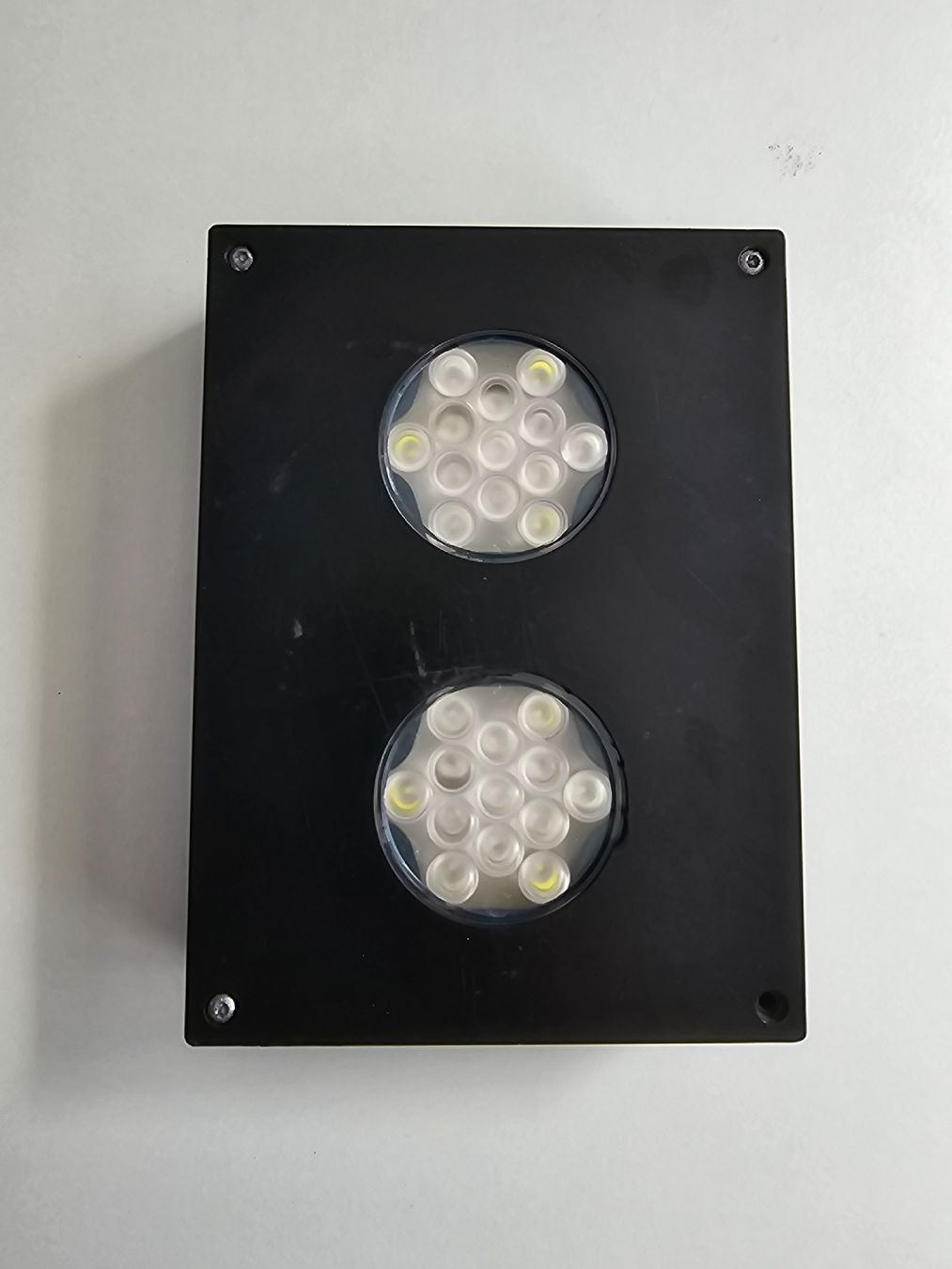 Lampes: Ai Hydra 26 Meerwasser Led – D'occasion à Samstagern par FastLive