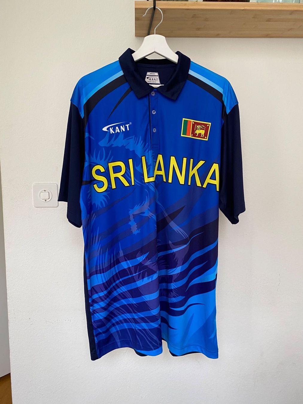 Canottiere & Pantaloni: Sri Lanka Trikot – Usato da Biel/Bienne venduto da Sommer_17 2
