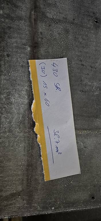 Eternit Piatti di portata: Faserzement (Eternit) Fassadenplatten 40m2 – Usato da Seedorf UR venduto da Eschholz 2