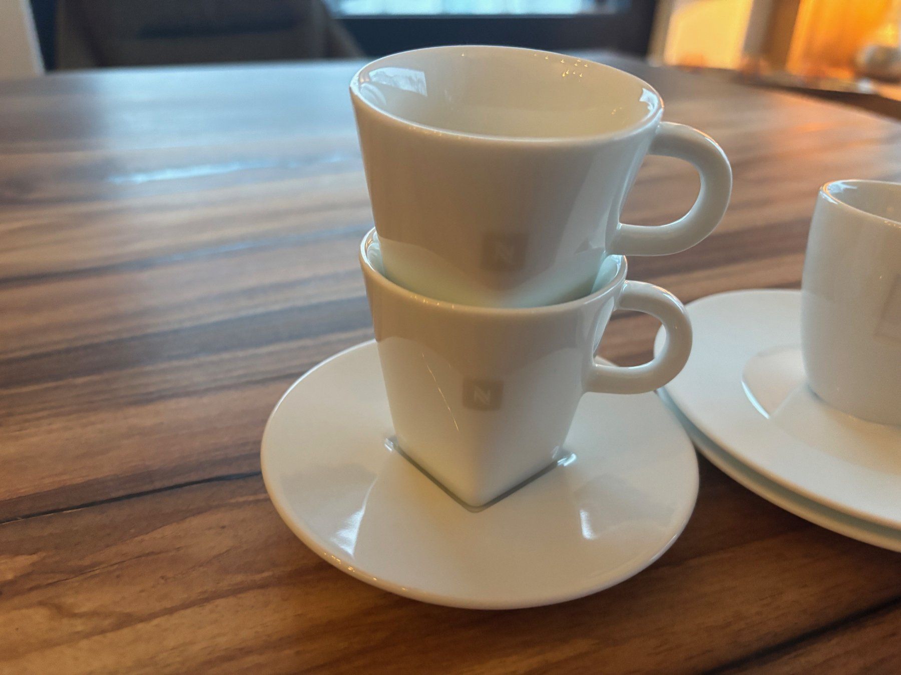 Nespresso Tazze: Nespresso Tassen – Usato da Meggen venduto da Wellnessli 1