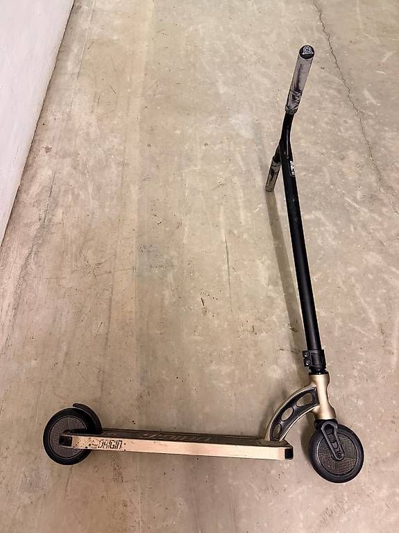 Scooters: MPG Origin Team Scooter  – D'occasion à Kreuzlingen par kat_v8rj 2