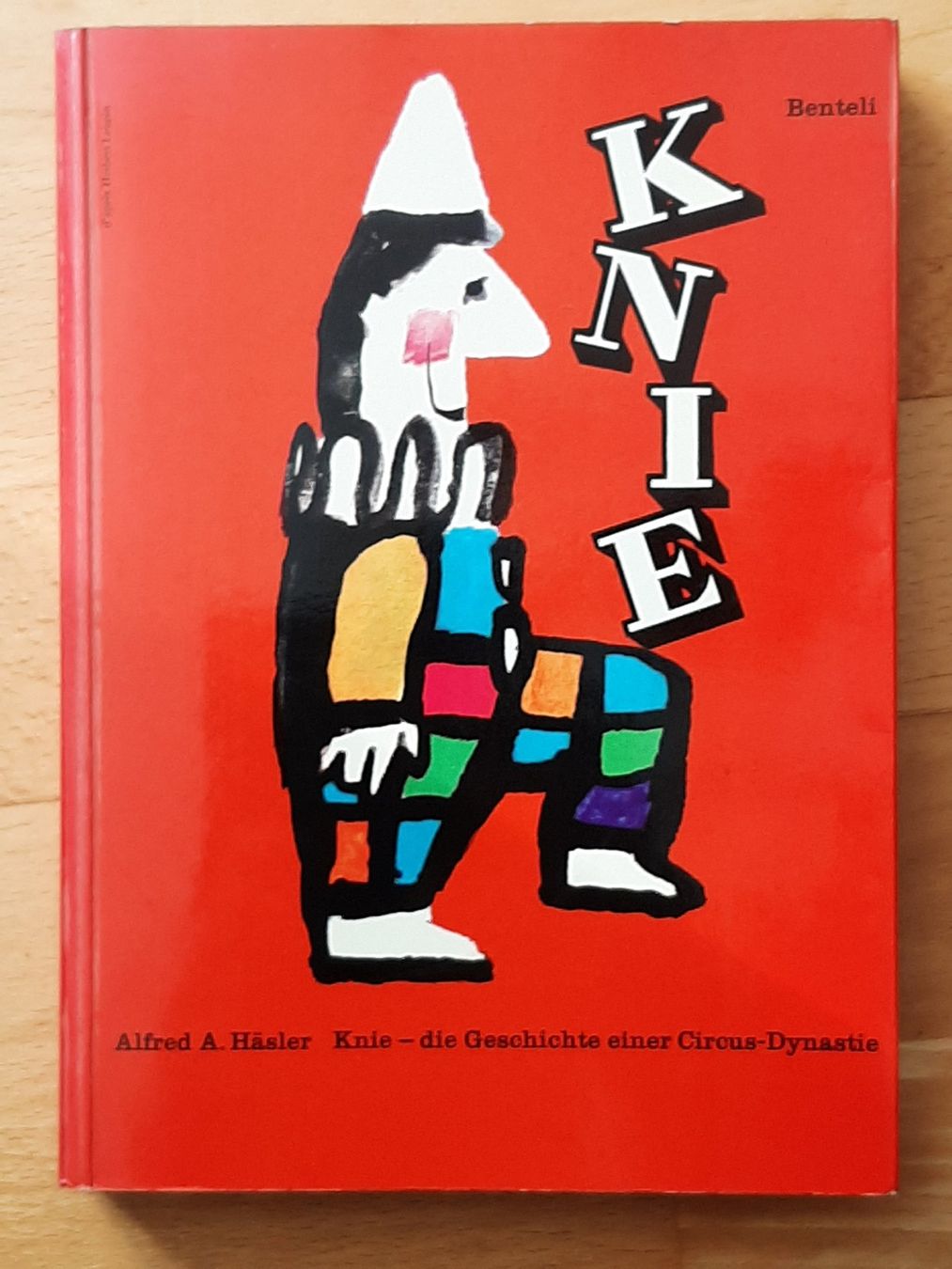 Libri: KNIE - die Geschichte einer Circus-Dynastie – Usato da Büren an der Aare venduto da Ruebli4