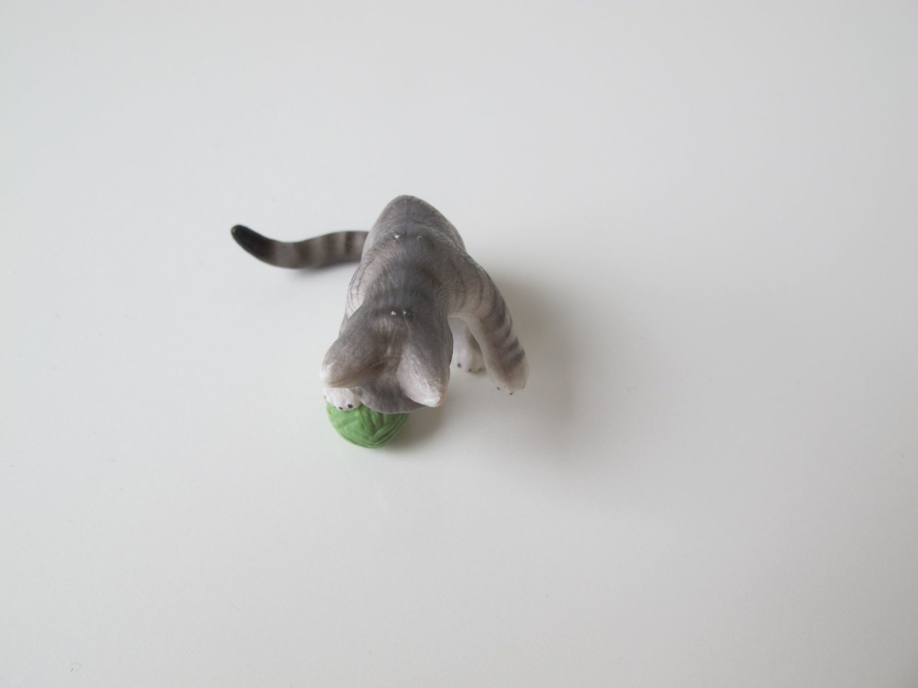 Schleich Statuette: Schleilch 14456 Kätzchen mit Wollknäuel – Usato da Vilters venduto da hedi00 4