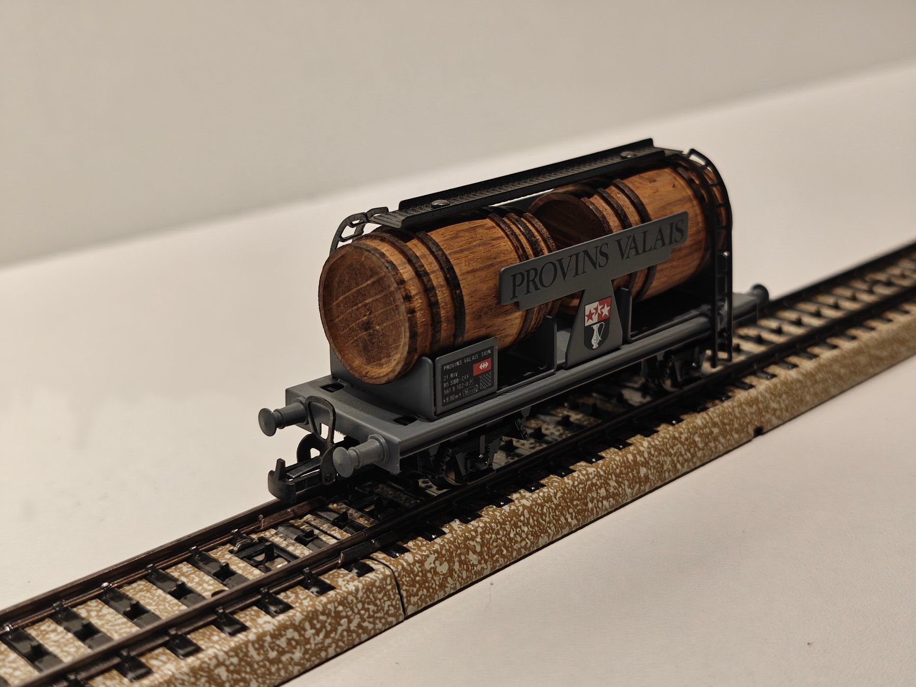 Modelleisenbahnen: Electronen 814 Provins Valais – Gebraucht aus Braunau von Homersimpson 3
