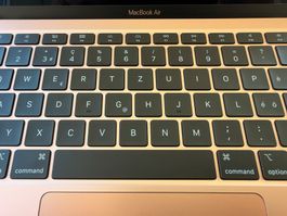 Apple MacBook Air 2020 13" Roségold 8GB/256GB