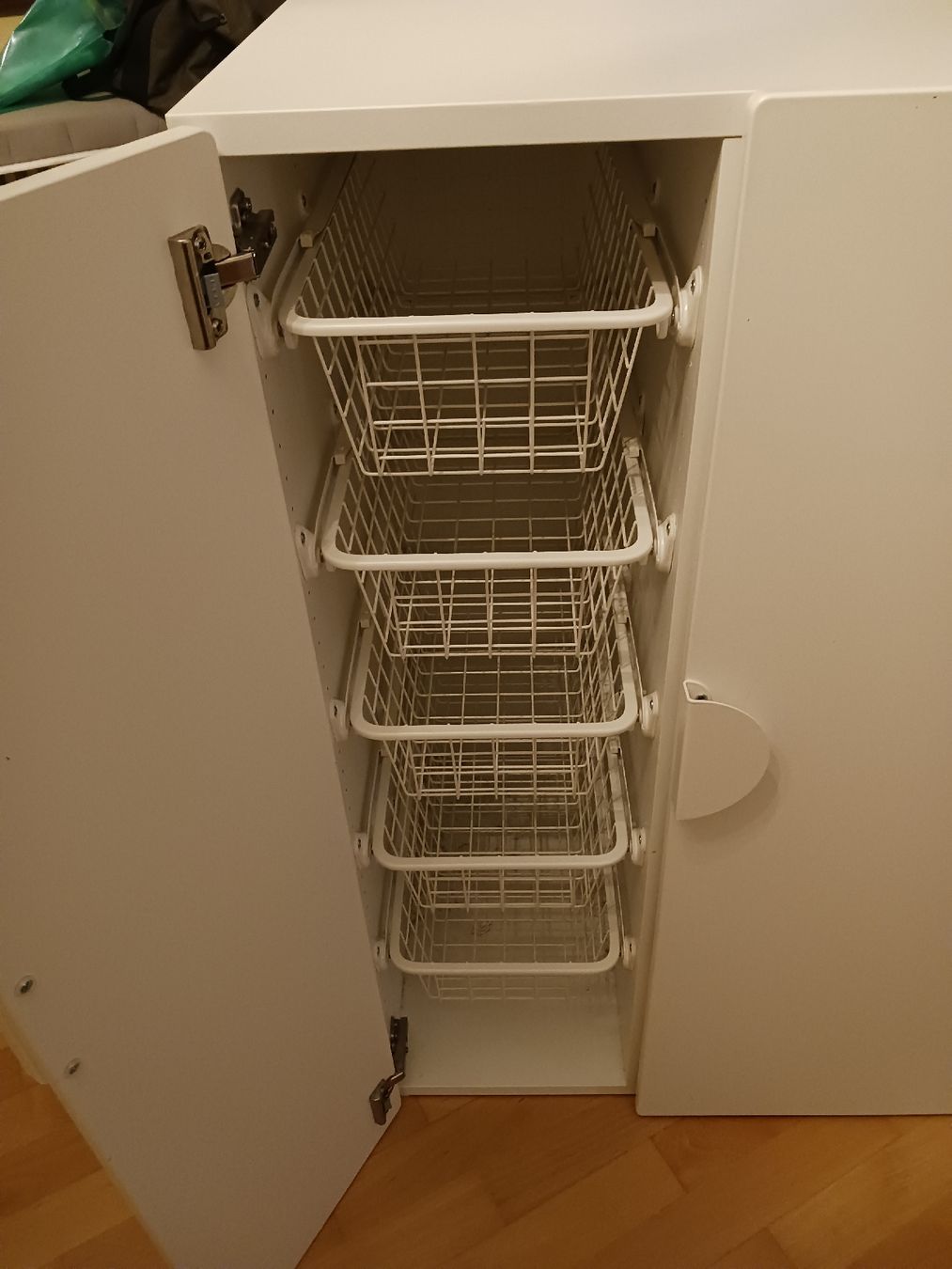 Ikea Schränke: Commode/armoire d'enfant – Gebraucht aus Corcelles-le-Jorat von jea_s66d 2