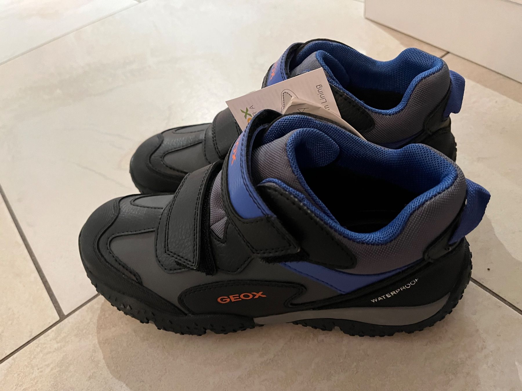 Geox Scarpe per ragazzi: Geox Waterproof 36 neu Halbschuhe – Nuovo e nell'imballaggio originale da Pfungen venduto da nad_vt7k 3