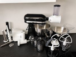 Kitchenaid Artisan mit Zubehör