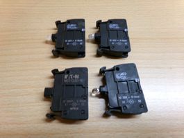 2 grüne , 1 rote , 1 weisse LED 12-30V (Steckkontakte)