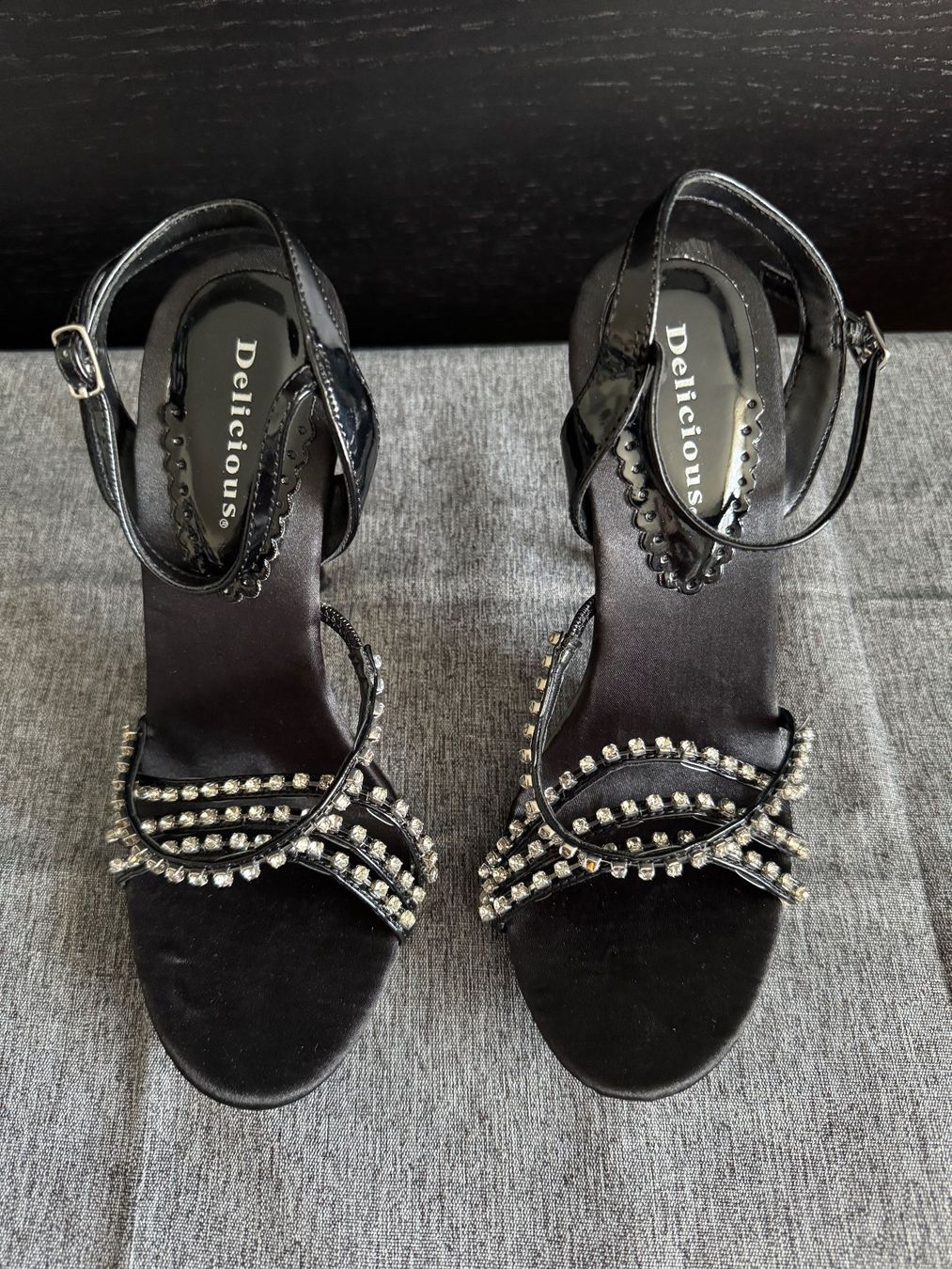 Damenschuhe: Sexy Heels  schwarz Grösse 36 – Neu (gemäss Beschreibung) aus Adlikon b. Regensdorf von microman165