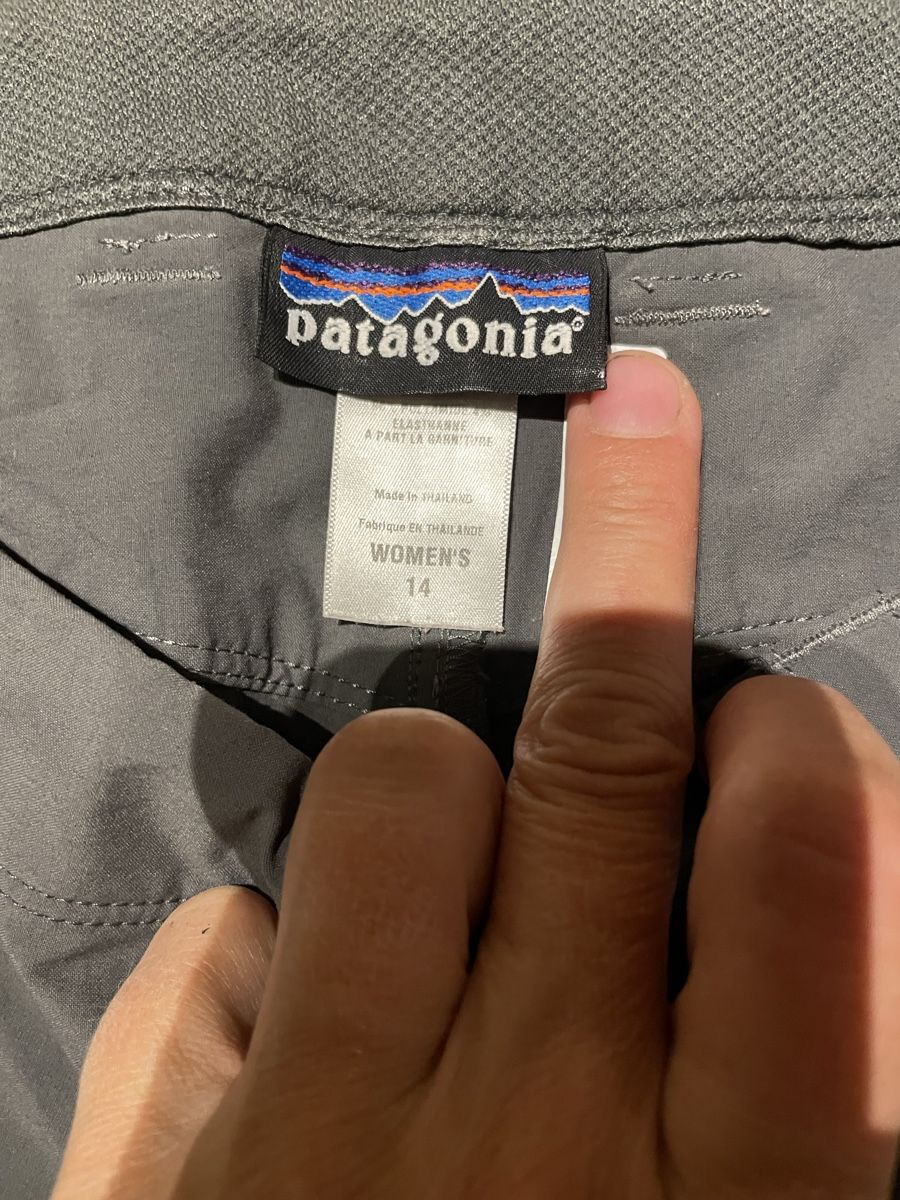 Patagonia Pantaloni: Patagonia Wanderhose gr. 44/46 – Usato da Recherswil venduto da grafics 4